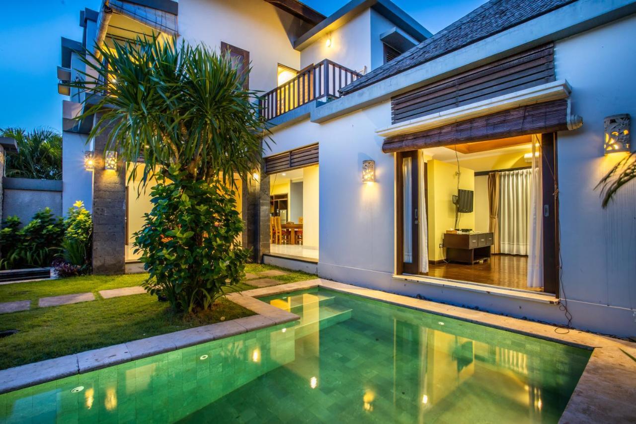 Villa Nadya Seminyak  Exterior photo
